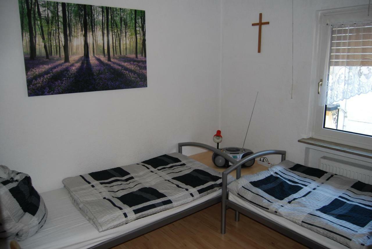 6 Schulstrasse Apartment Biebertal Ngoại thất bức ảnh
